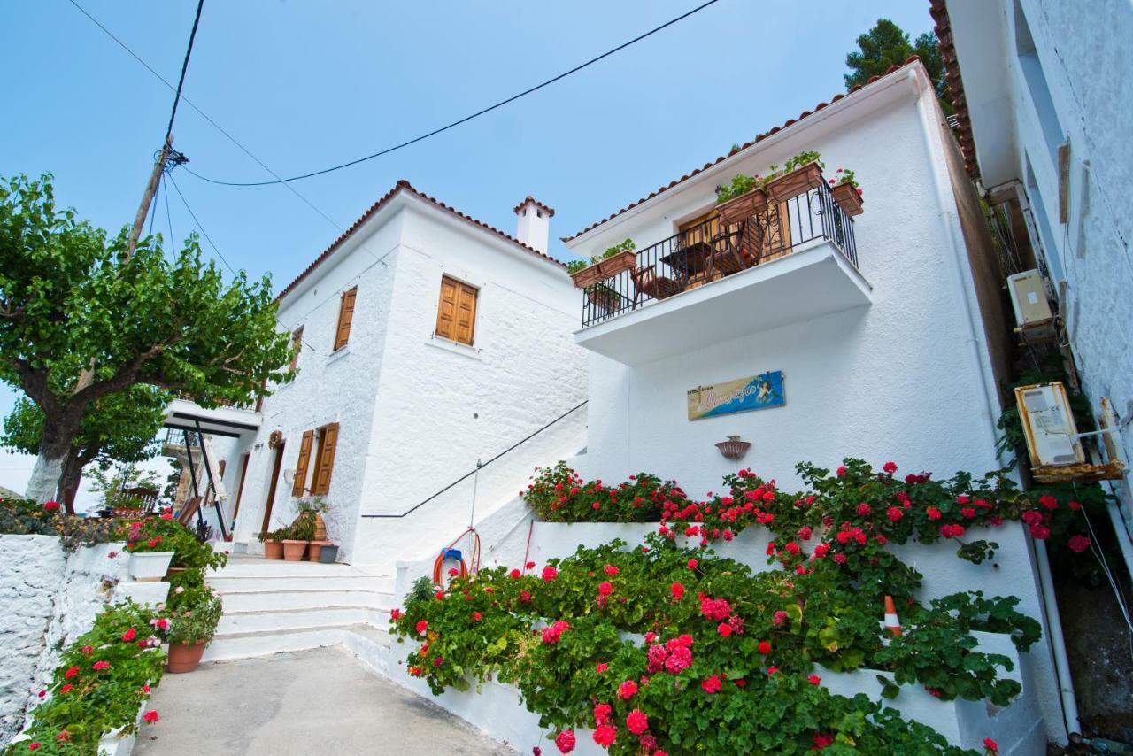 Mouragio Hotel Kiparission Exterior photo