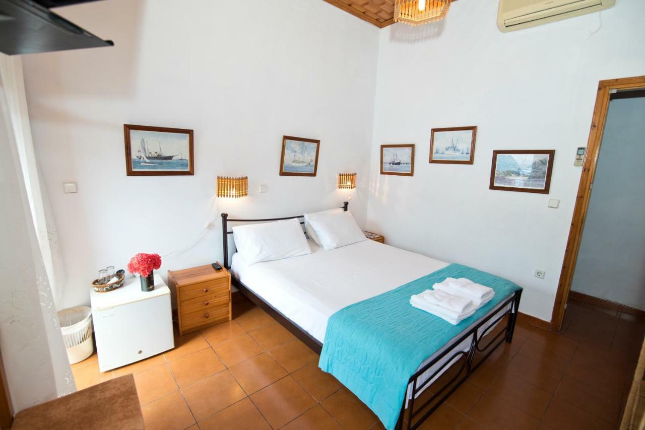 Mouragio Hotel Kiparission Exterior photo