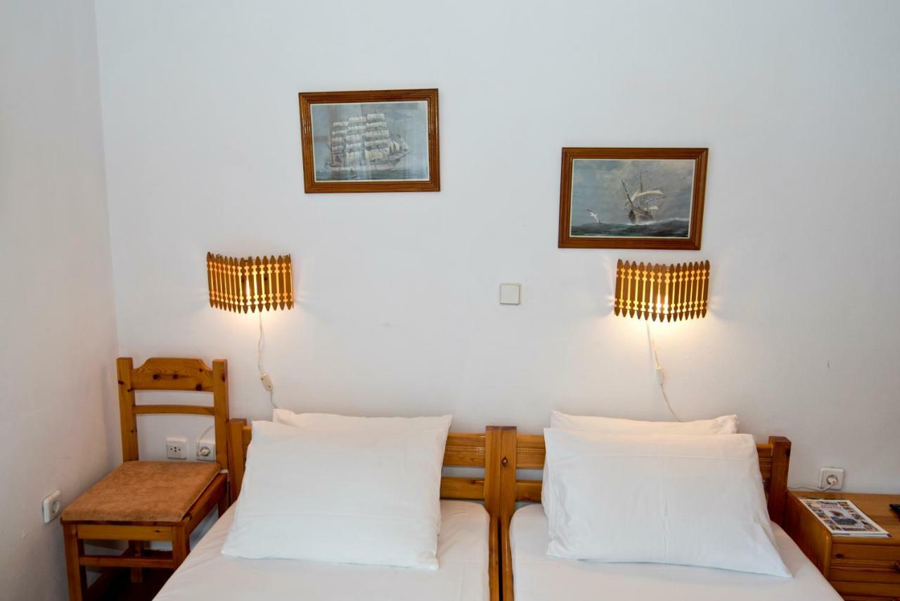 Mouragio Hotel Kiparission Exterior photo